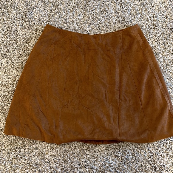 Francesca’s Suede Skirt - Picture 2 of 4
